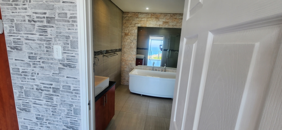 3 Bedroom Property for Sale in Dana Bay Western Cape
